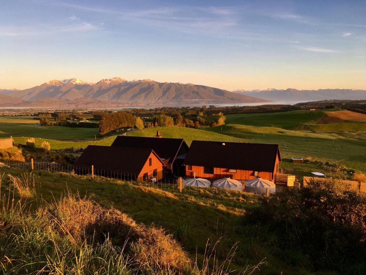 Fiordland Eco-Retreat -- Panoramic Views -- Hot Tub Villa Te Anau Ngoại thất bức ảnh