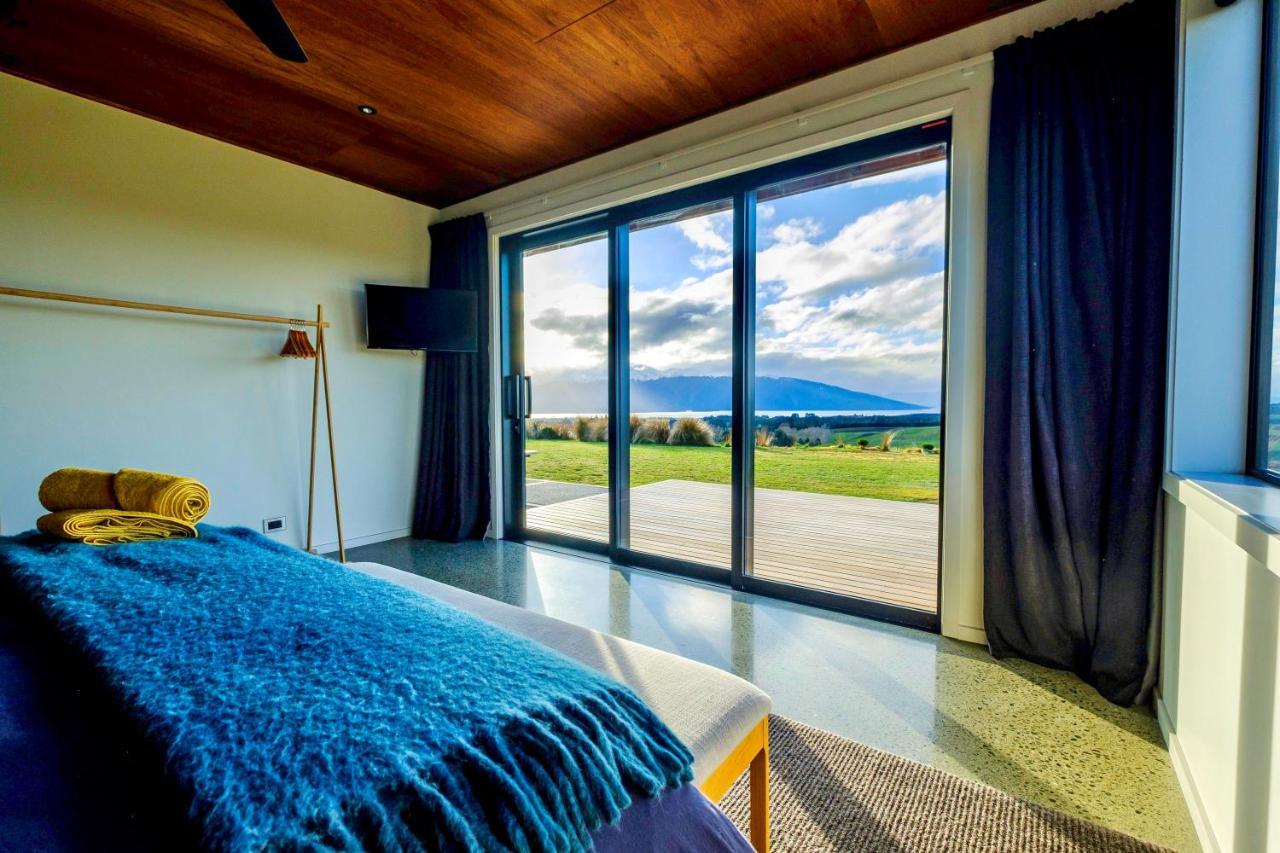 Fiordland Eco-Retreat -- Panoramic Views -- Hot Tub Villa Te Anau Ngoại thất bức ảnh