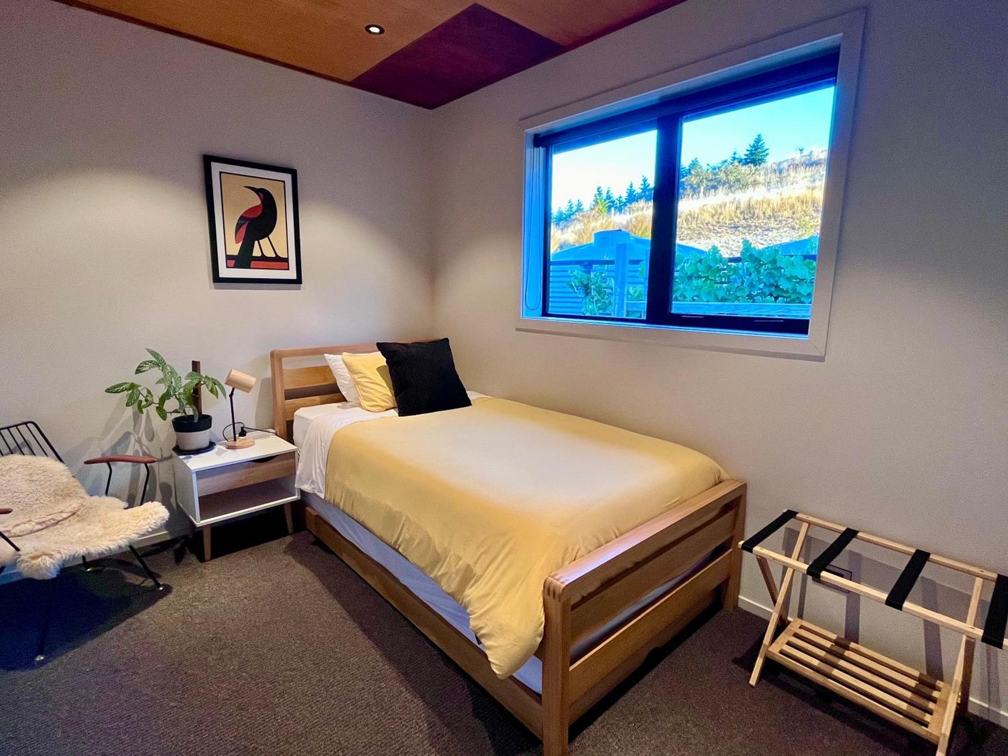 Fiordland Eco-Retreat -- Panoramic Views -- Hot Tub Villa Te Anau Ngoại thất bức ảnh